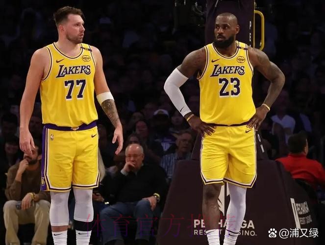 找回自己！杰克逊半场11投9中，得到21分2篮板2助攻1抢断2帽